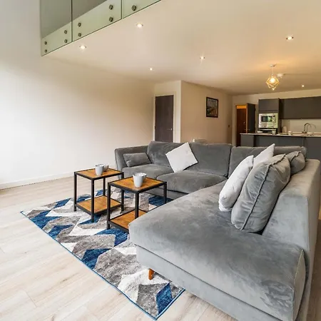 K Suites - 331 Conditioning House Bradford (West Yorkshire)